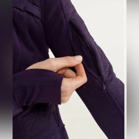 Lululemon Fleecy Keen Jacket in deep Zinfandel - Picture 5 of 12